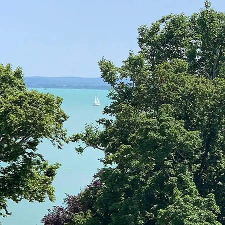 Horváth Villa-gyönyörű, Panorámás Modern Apartman A Balaton Partján Balatonfüred